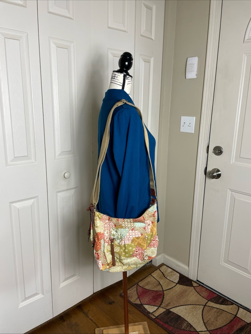 Vintage Fossil Purse Cloth Floral Patchwork Shoulder / Crossbody Bag Fossil 1954